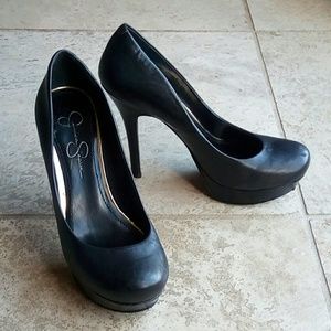 🔥Jessica Simpson "Given" Patent Leather Pumps🔥